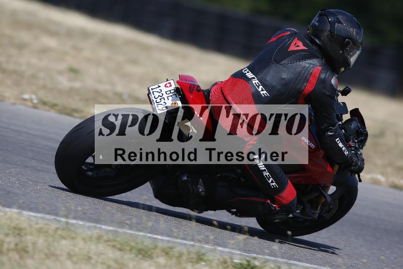 Archiv-2023/33 14.06.2023 MSS Track Day ADR/Gruppe gelb/backside